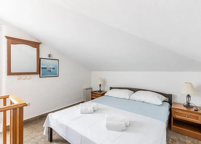 Apartment Zecevo Rtic 10334a *